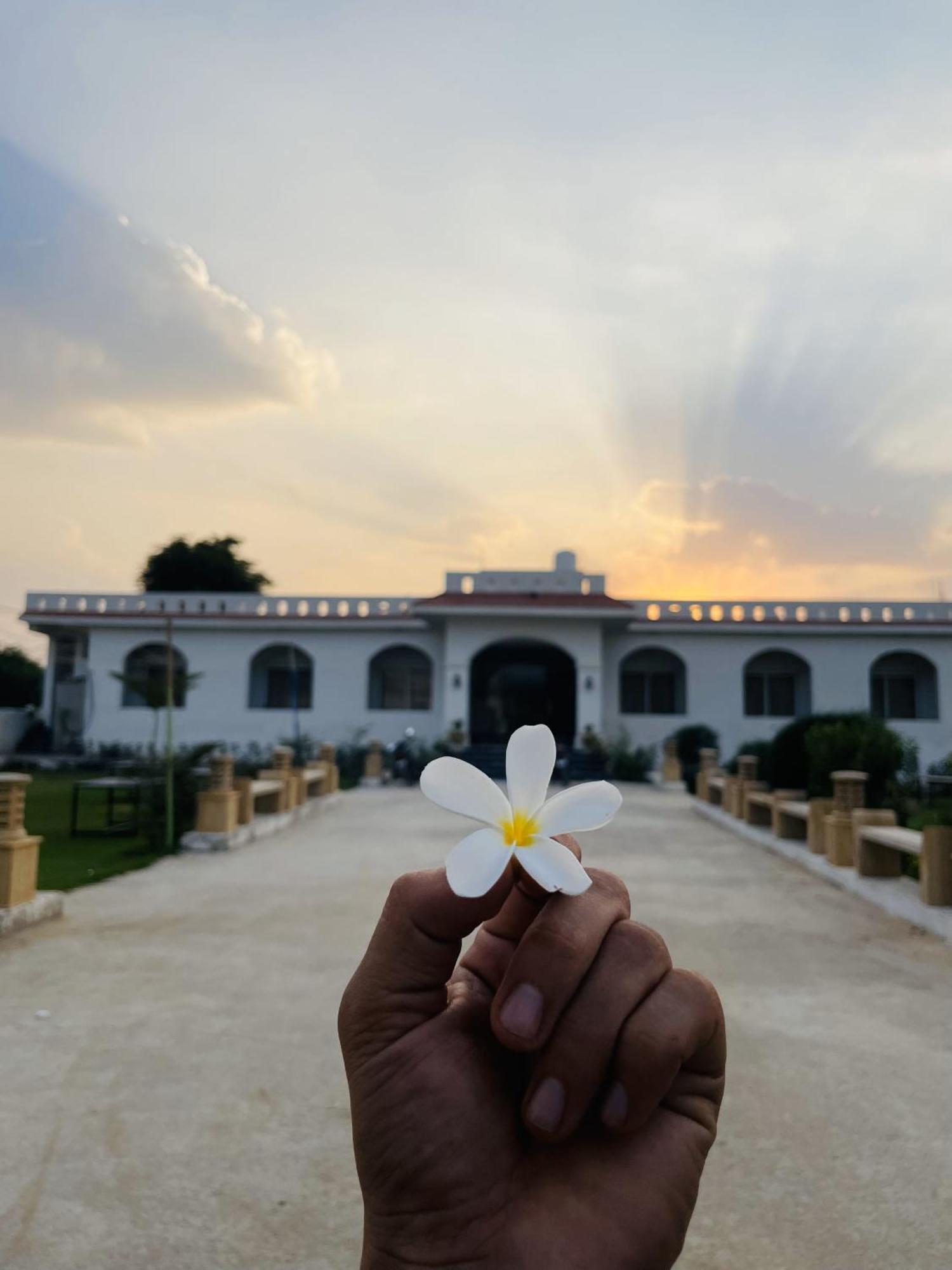 The Ratan Resort & Retreat Pushkar Esterno foto