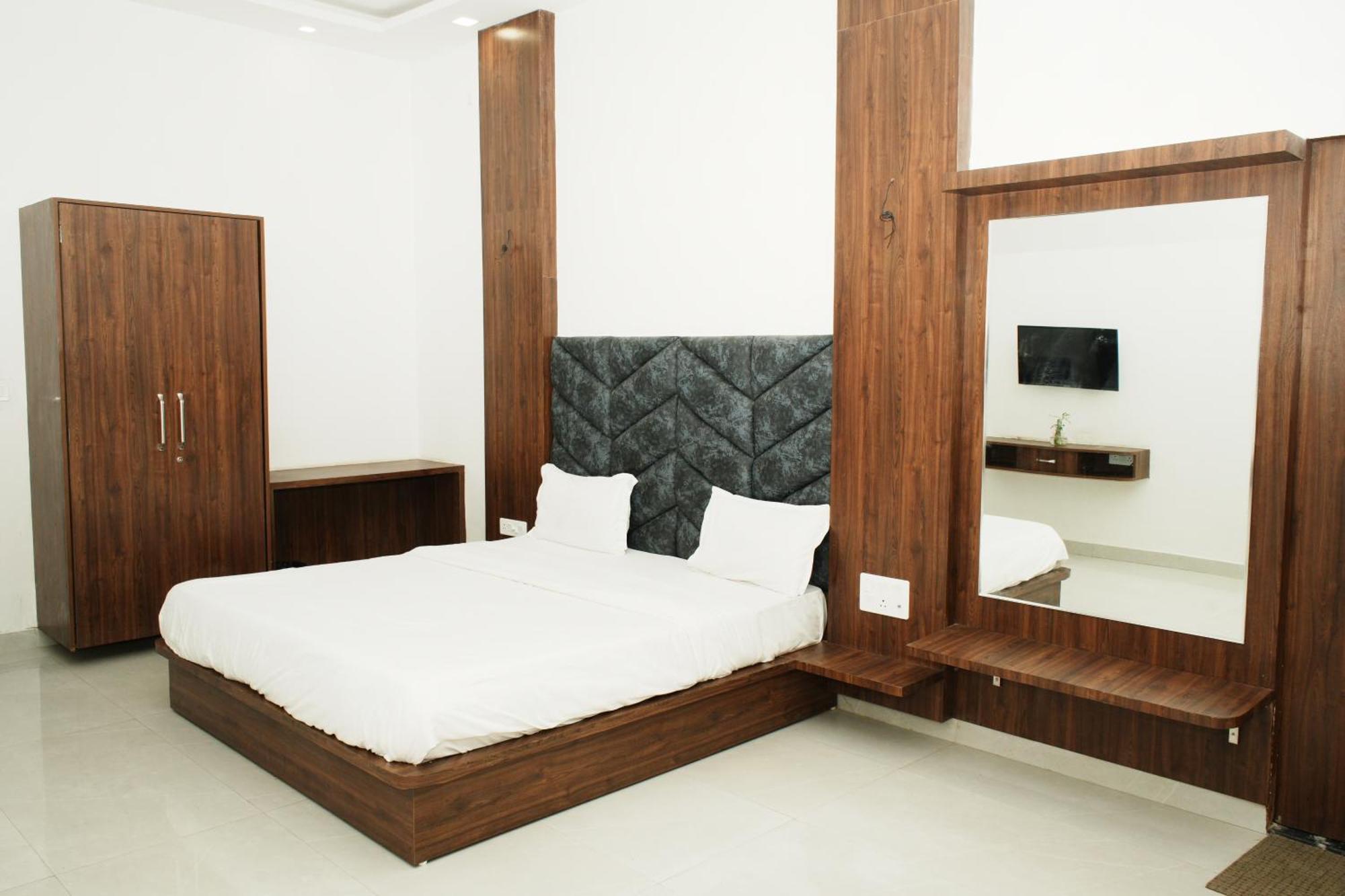 The Ratan Resort & Retreat Pushkar Esterno foto